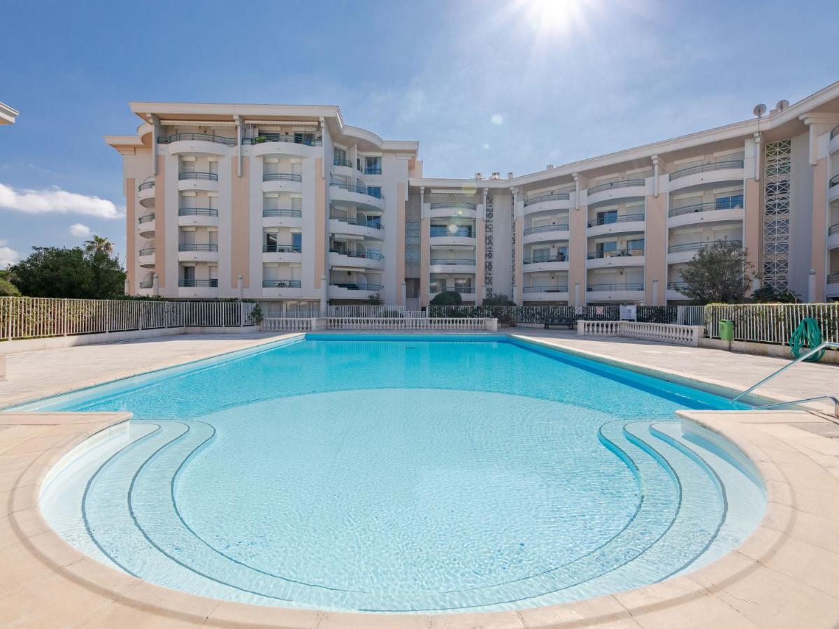 Apartment Le Borghese By Interhome Frejus Ngoại thất bức ảnh
